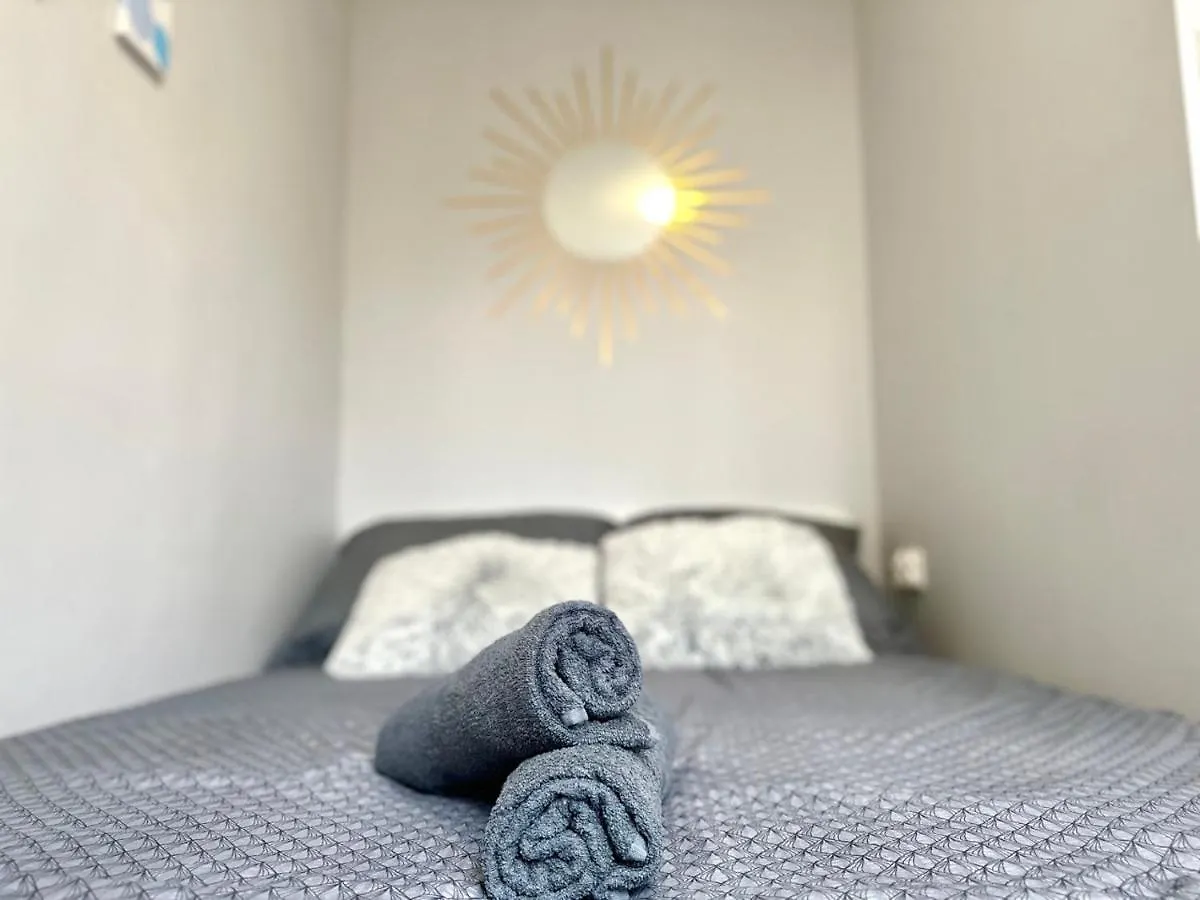 Homestay Mmrent Jellyfish Room Gdansk