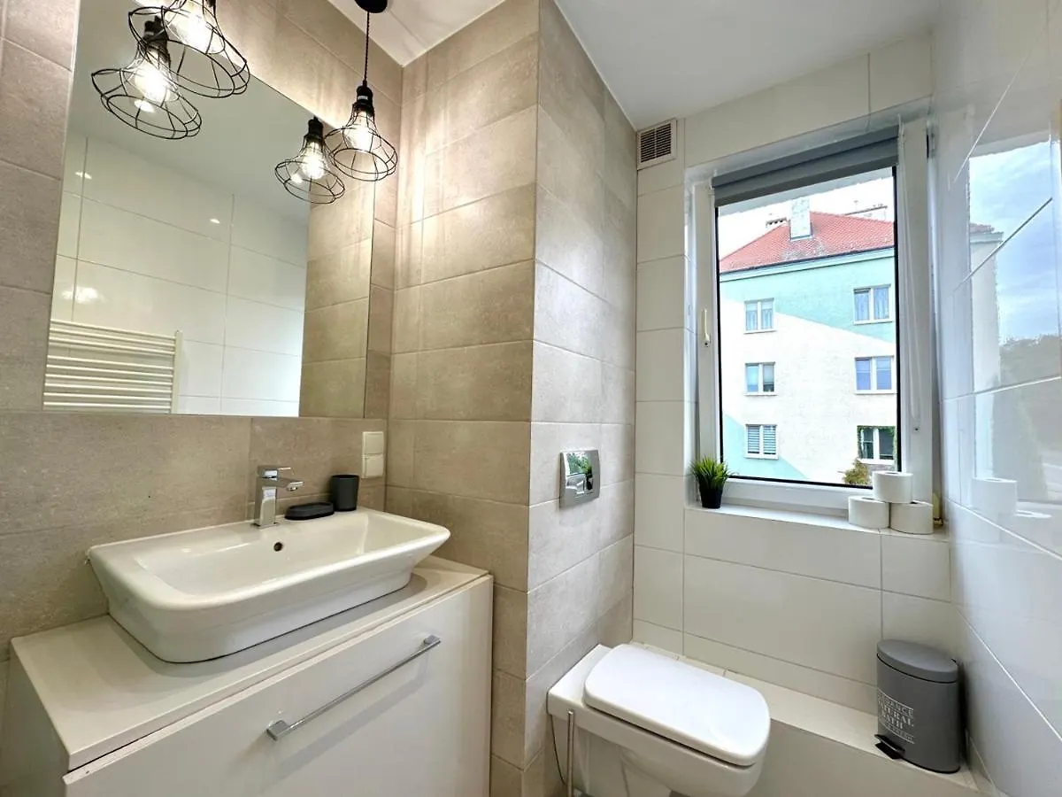 Homestay Mmrent Jellyfish Room Gdansk